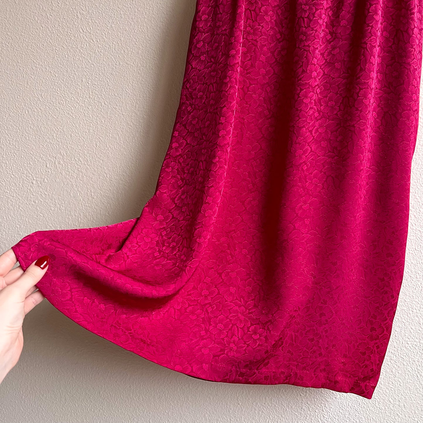 1980s Raspberry Floral Silk Jacquard Dress (S/M)