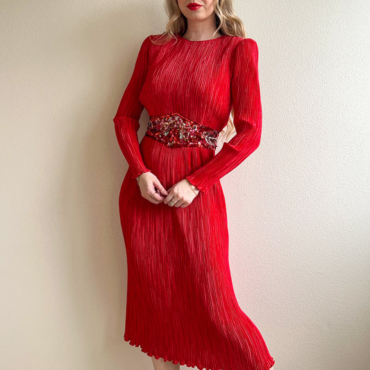 Fabulous 1980s Red Pleated Dress With Sequined Belt (S/M)