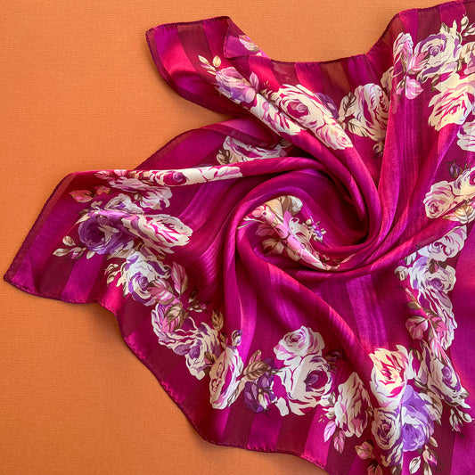 1980s Small Purple Scarf With Roses