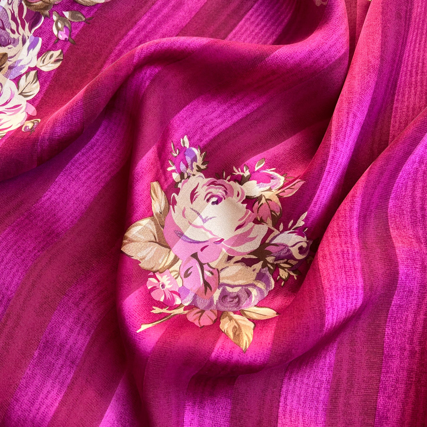 1980s Small Purple Scarf With Roses