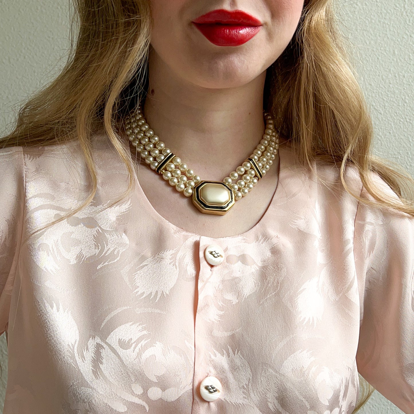 Stunning 1980s Triple-Strand Pearl Collar Necklace