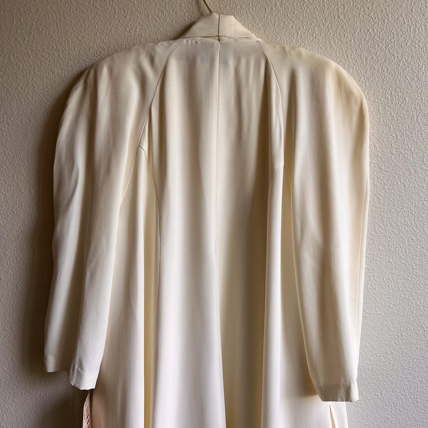 1980s White Dress and Jacket Set With Gold Buttons (L/XL)