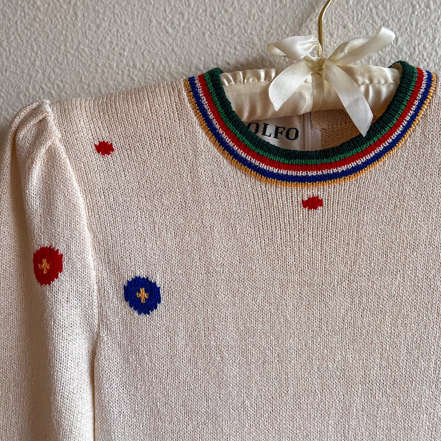 1980s Ivory Sweater Dress With Red and Blue Appliqué (XS/S)