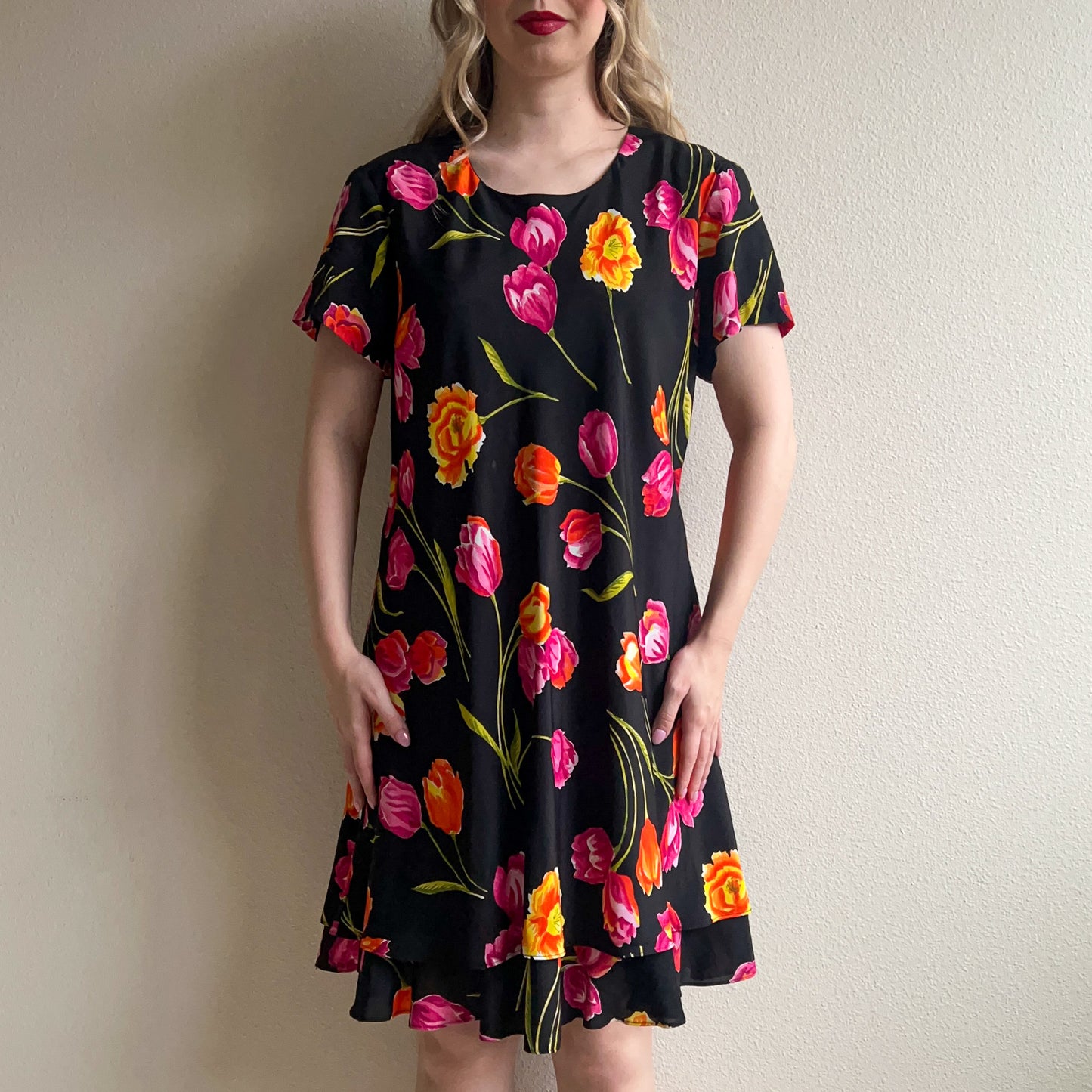 1990s Black Dress With Vibrant Tulip Print (L/XL)