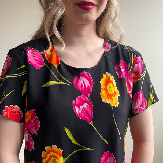 1990s Black Dress With Vibrant Tulip Print (L/XL)