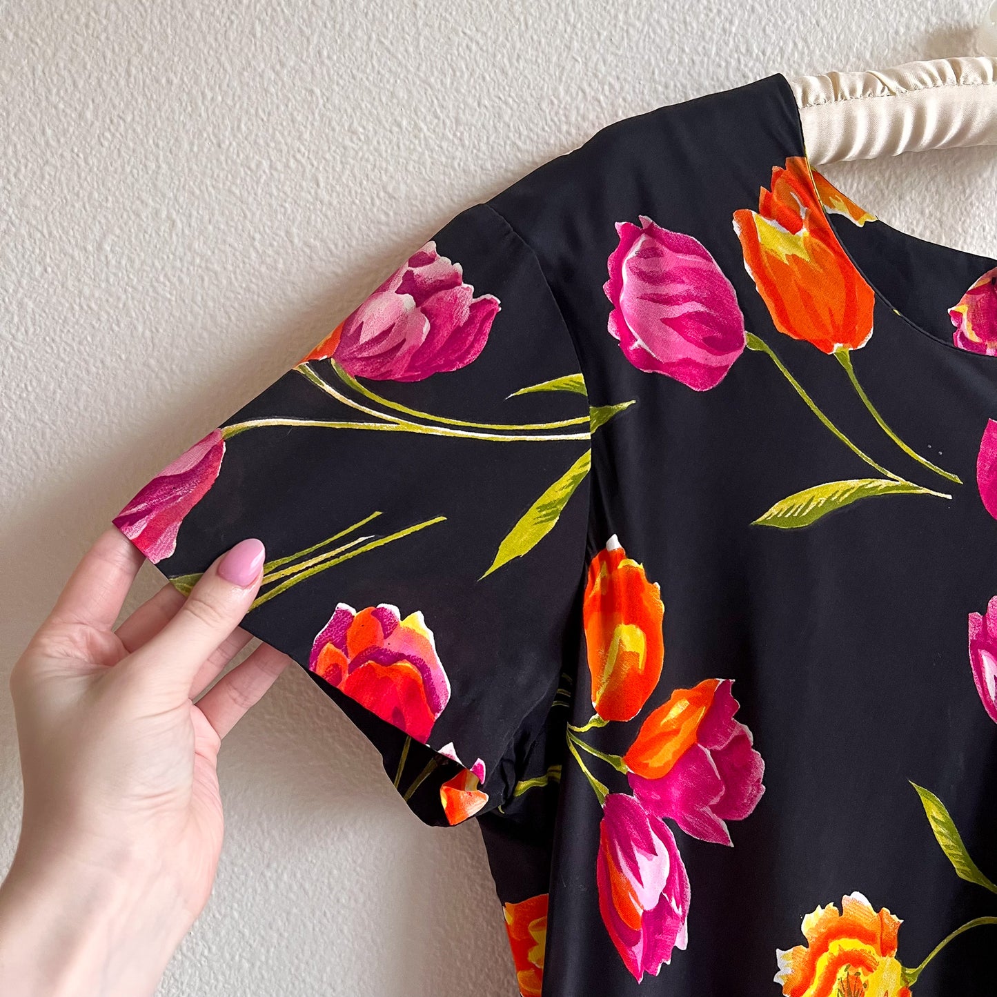 1990s Black Dress With Vibrant Tulip Print (L/XL)