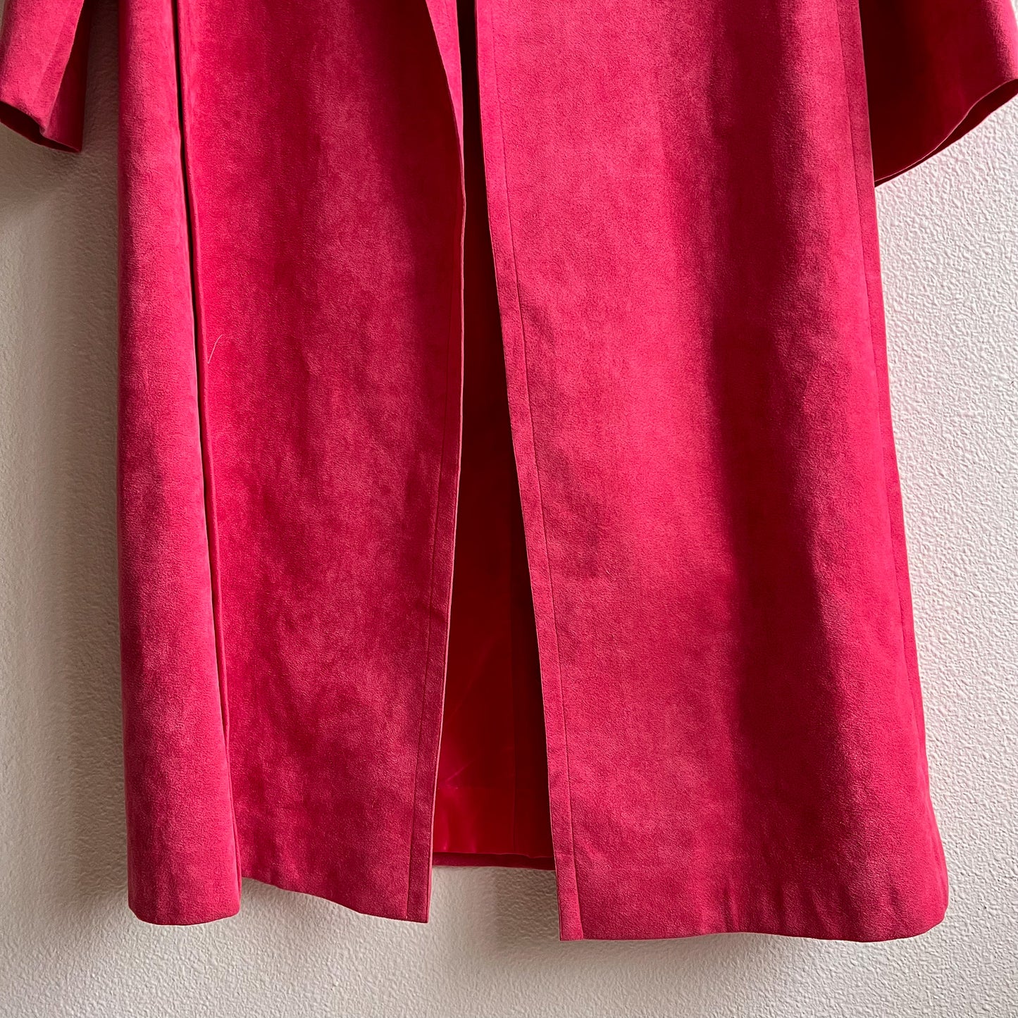 Fabulous 1990s Bright Pink Suede Coat (M/L)