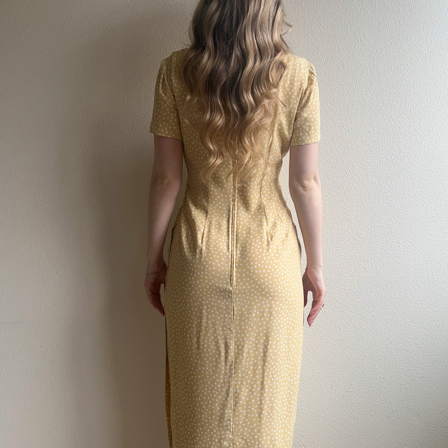 1990s Maggy London Cream Buttoned Midi Dress (M/L)