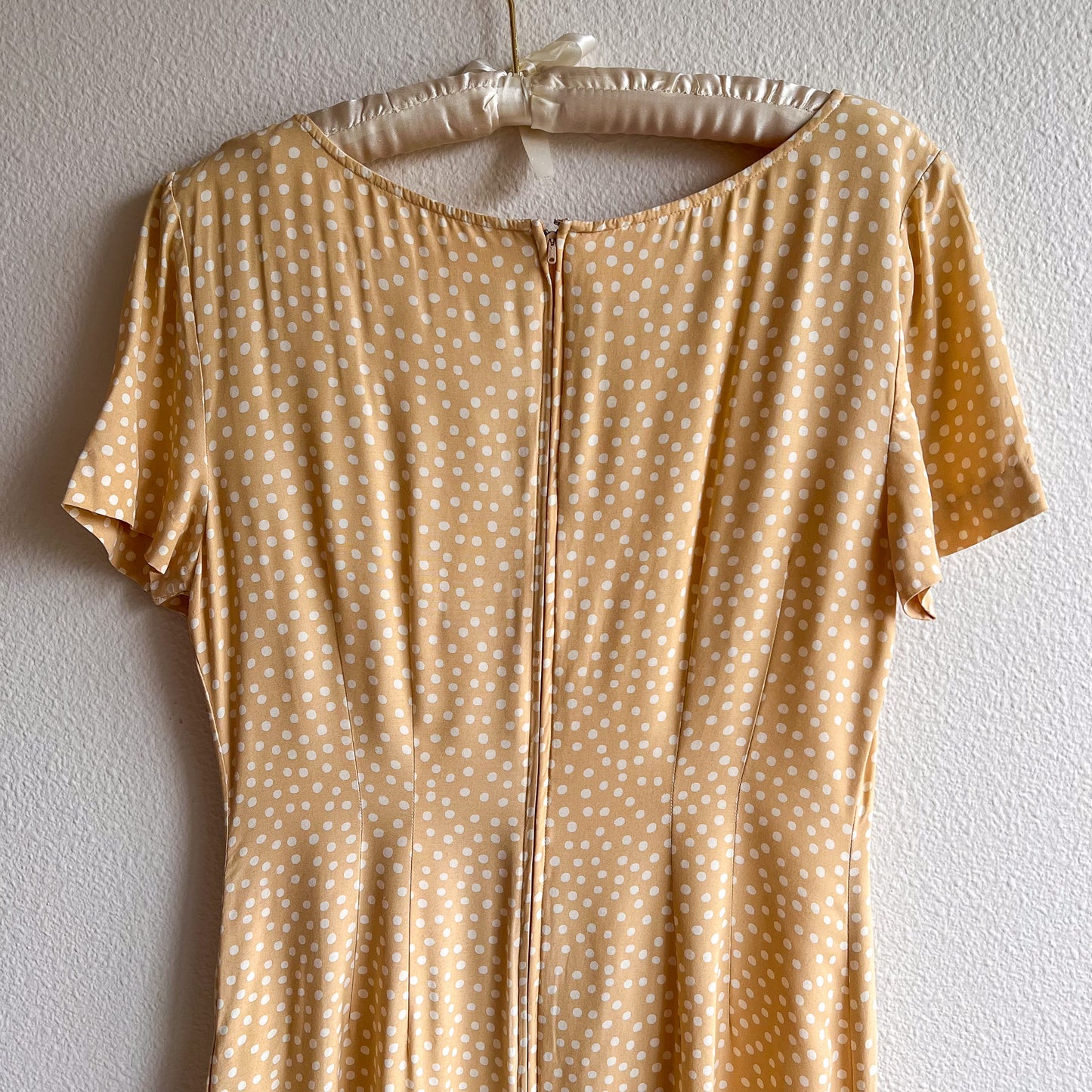 1990s Maggy London Cream Buttoned Midi Dress (M/L)