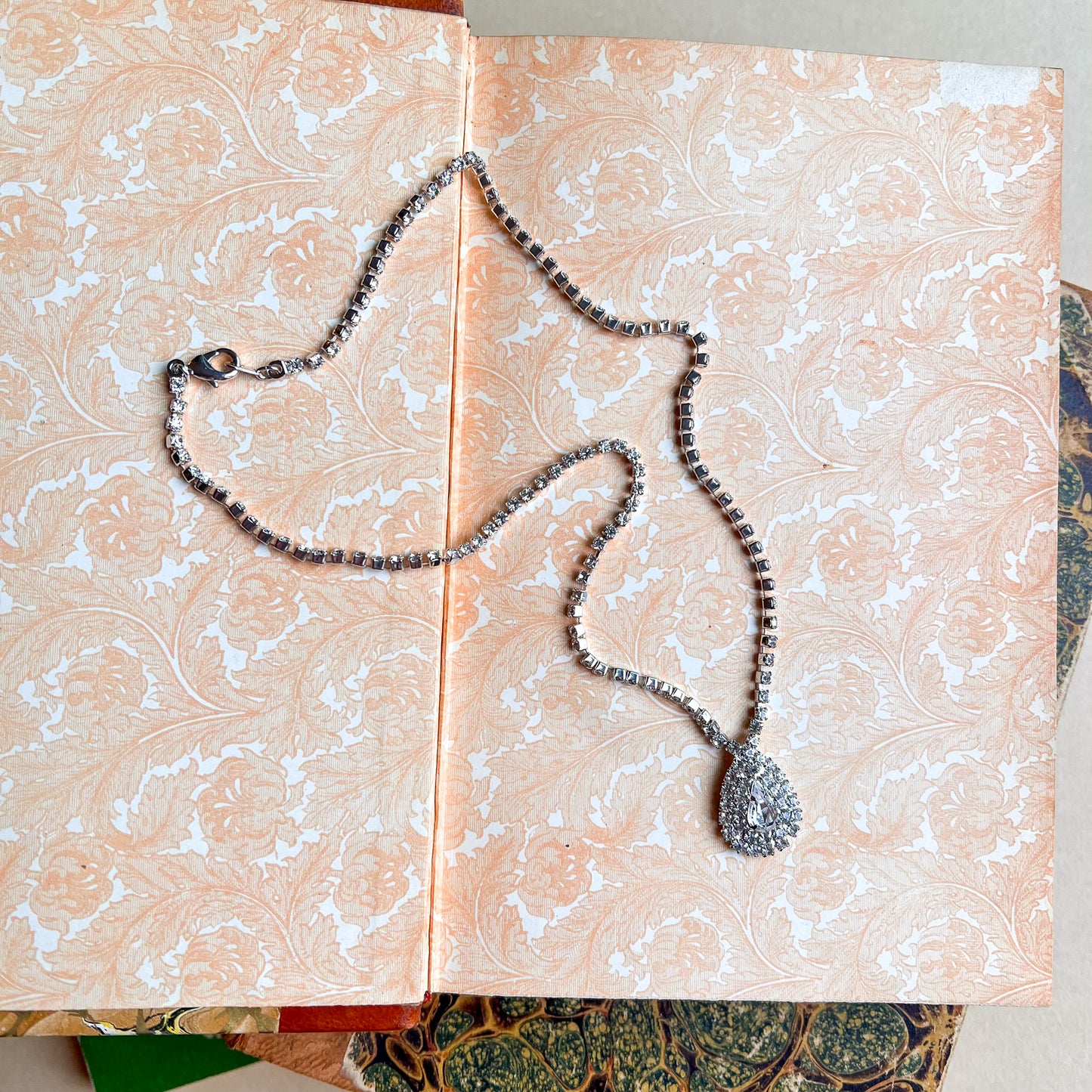 1990s-Does-1950s Rhinestone Pendant Necklace