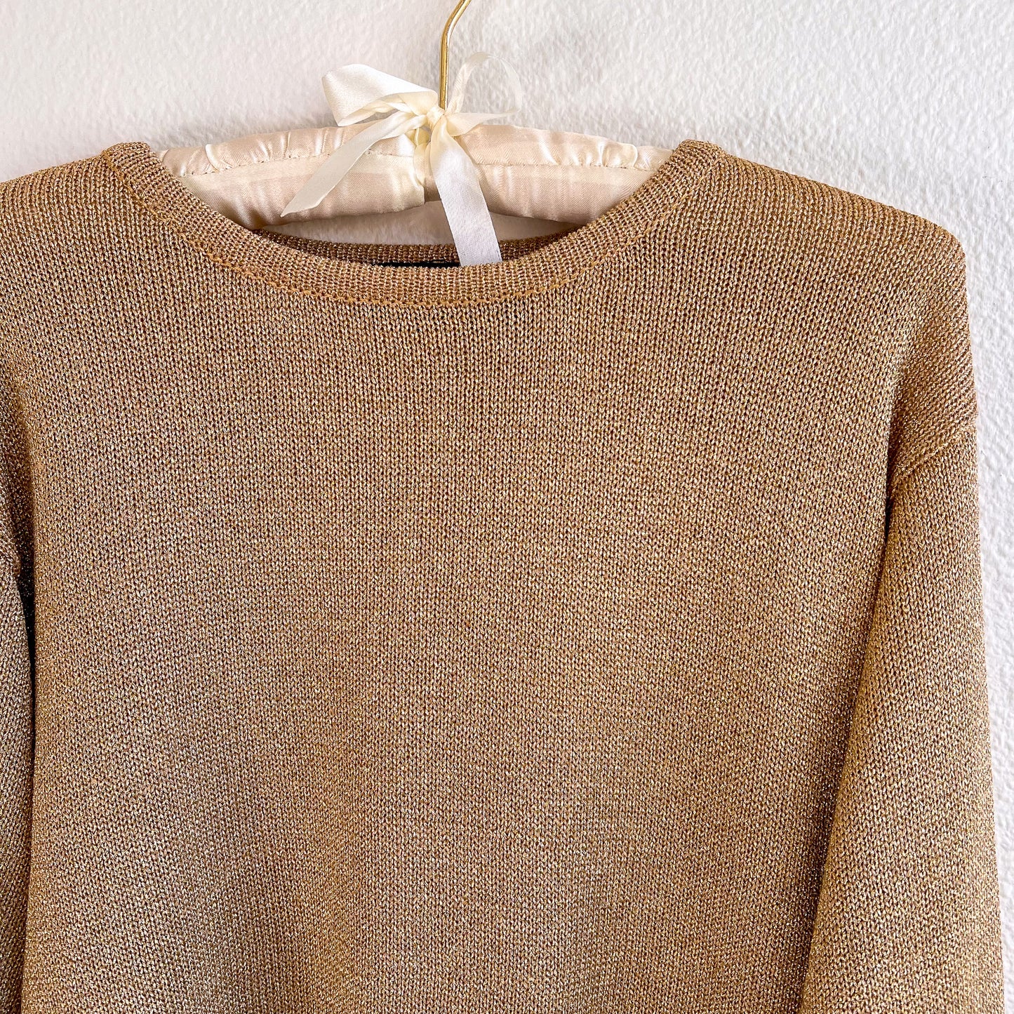 1990s Metallic Gold Long Sleeve Sweater (S/M)