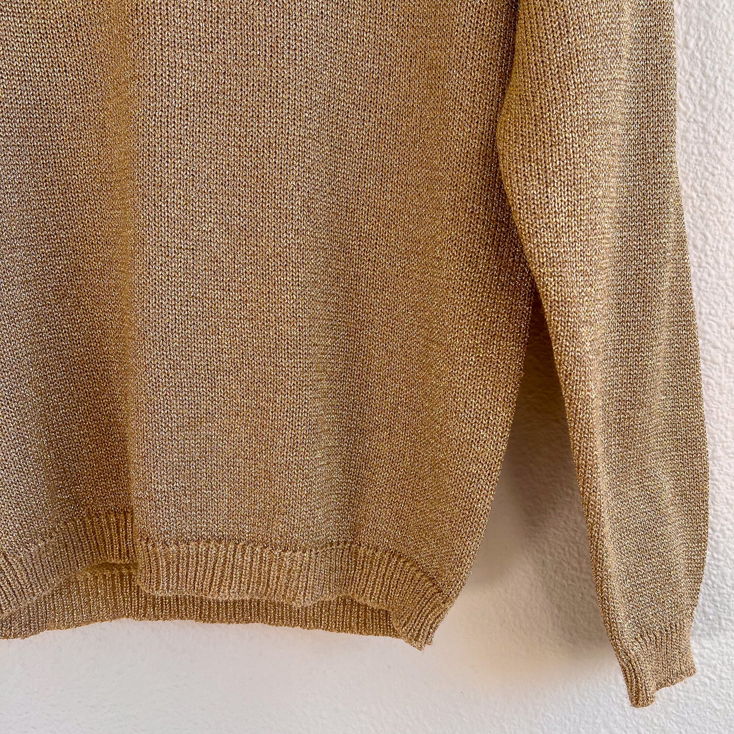 1990s Metallic Gold Long Sleeve Sweater (S/M)