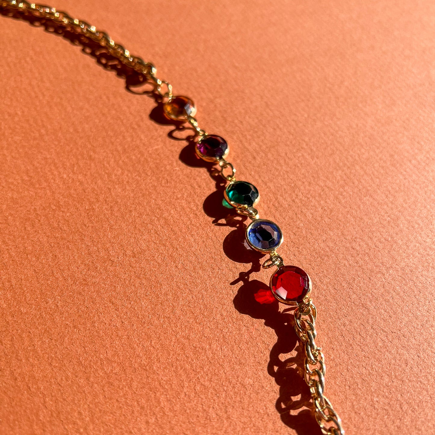 1990s Gold Chain Necklace With Colorful Gems