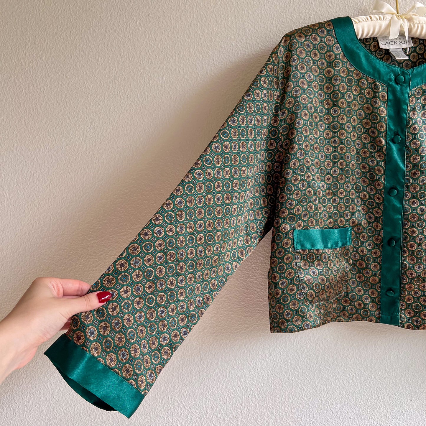 1990s Emerald Green Print Buttoned Blouse (S/M)
