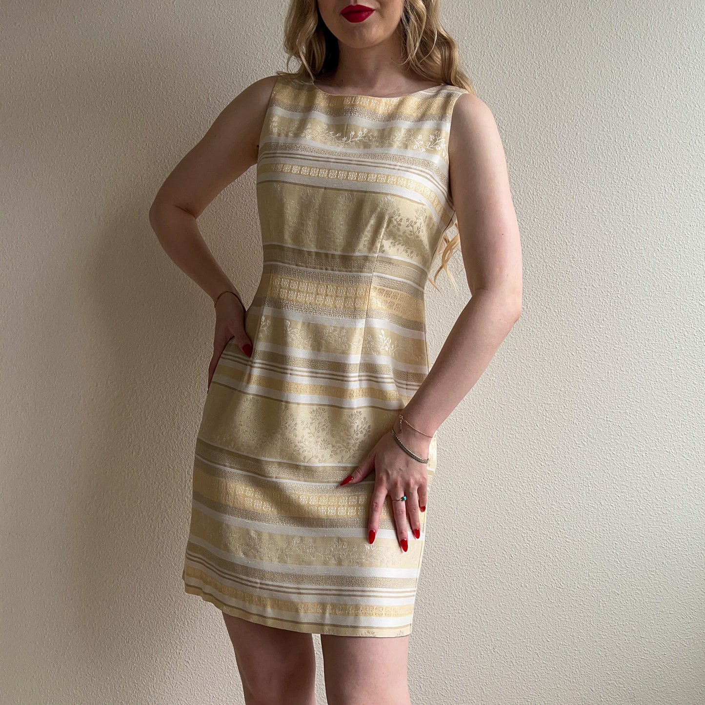 1990s Ivory and Taupe Striped Pattern Dress (M/L)