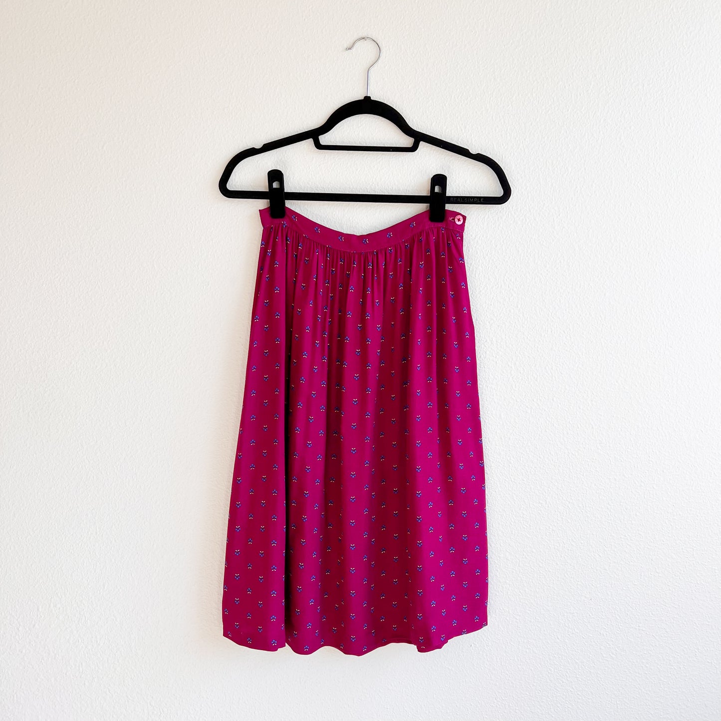 1990s Magenta Patterned Skirt (XS/S)