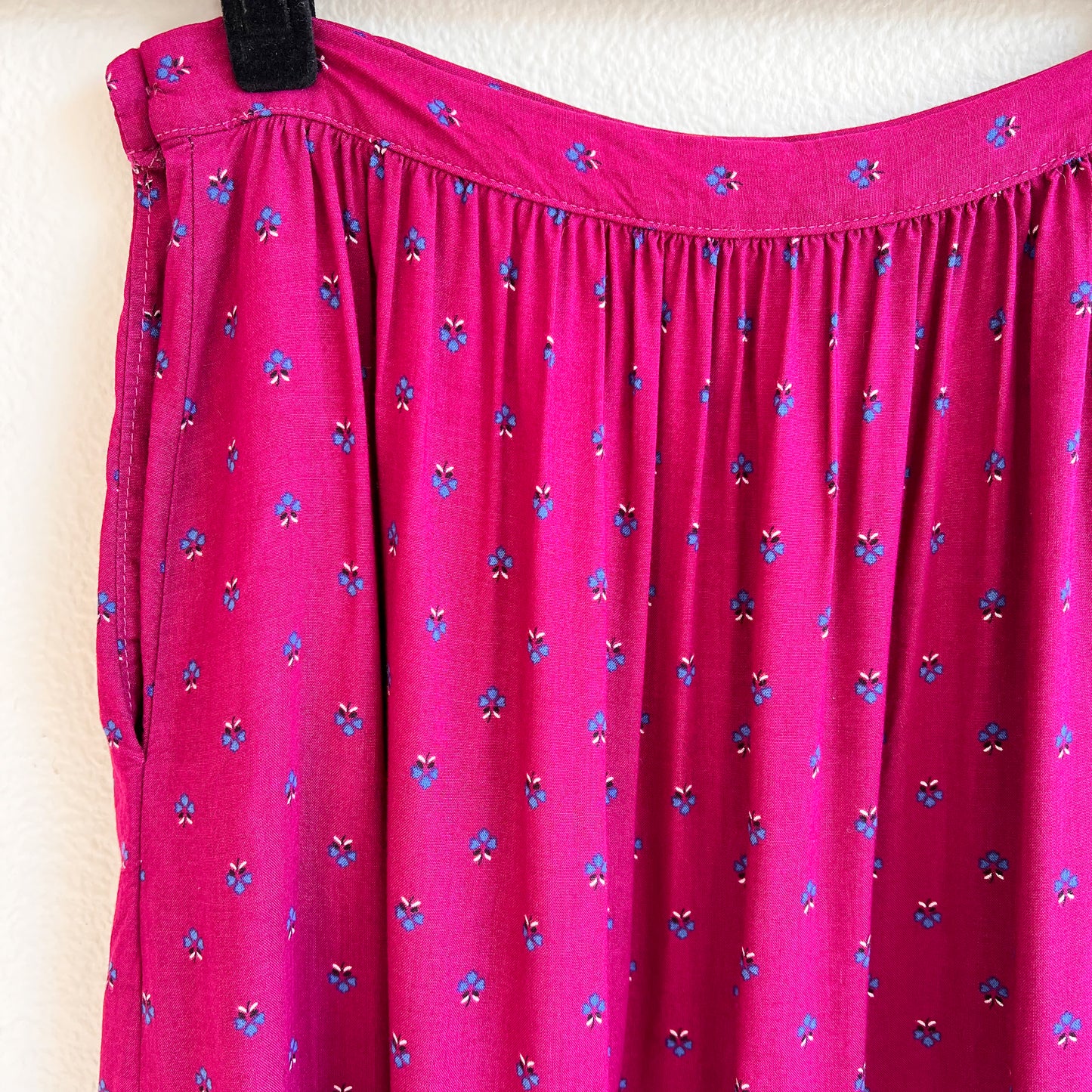 1990s Magenta Patterned Skirt (XS/S)