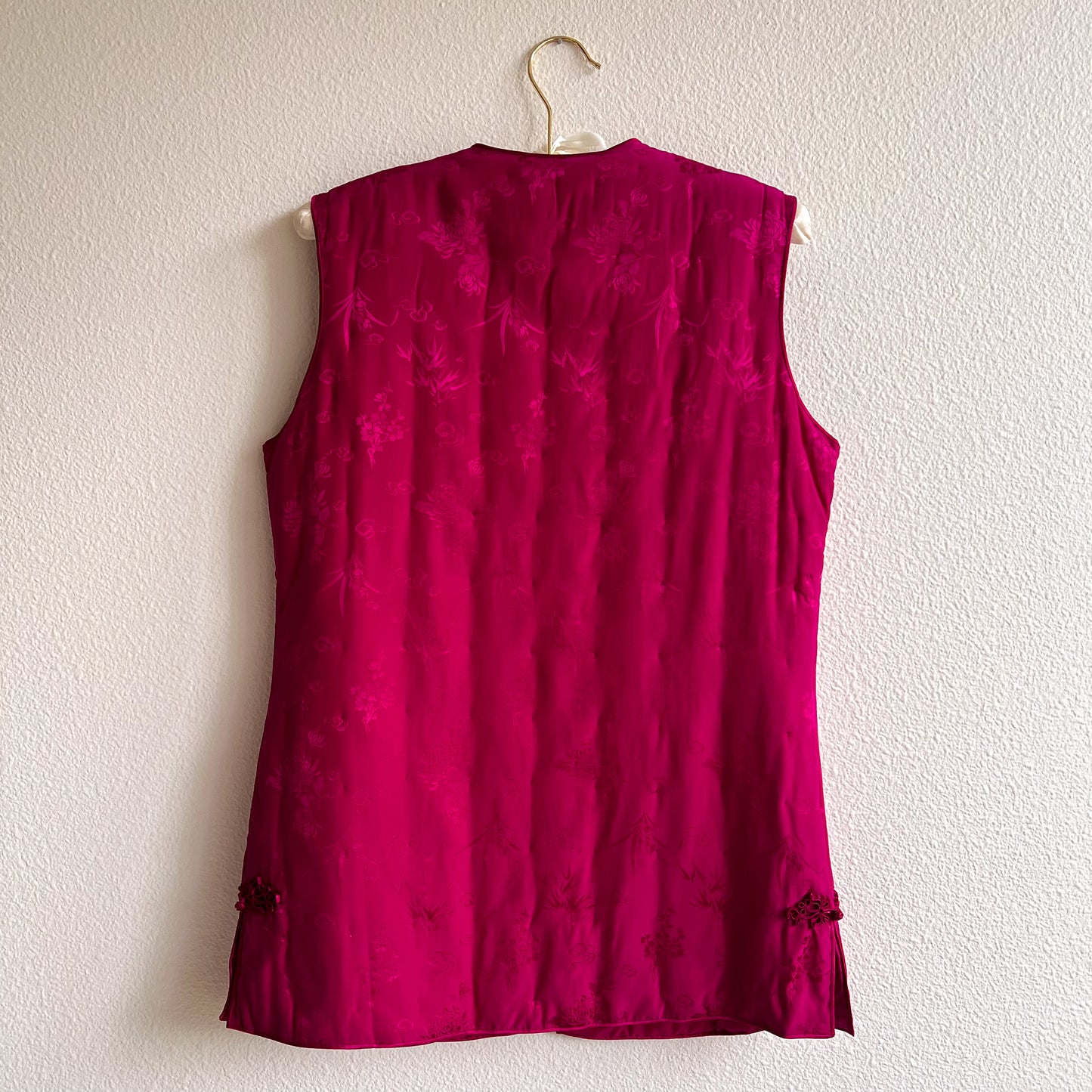 1990s Magenta Silk Jacquard Puffer Vest (S/M)