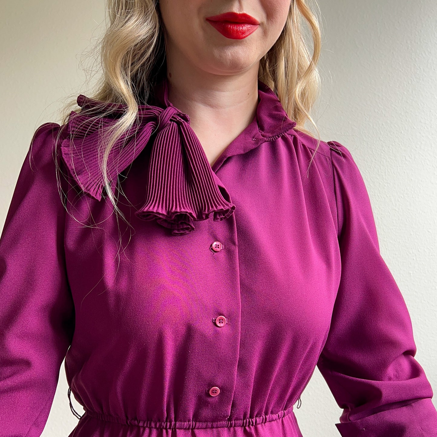 1990s Mulberry Dress With Pleated Bow Collar (XS/S)