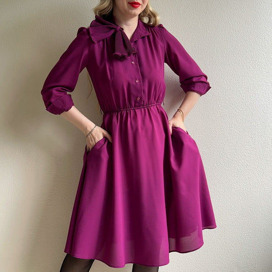 1990s Mulberry Dress With Pleated Bow Collar (XS/S)