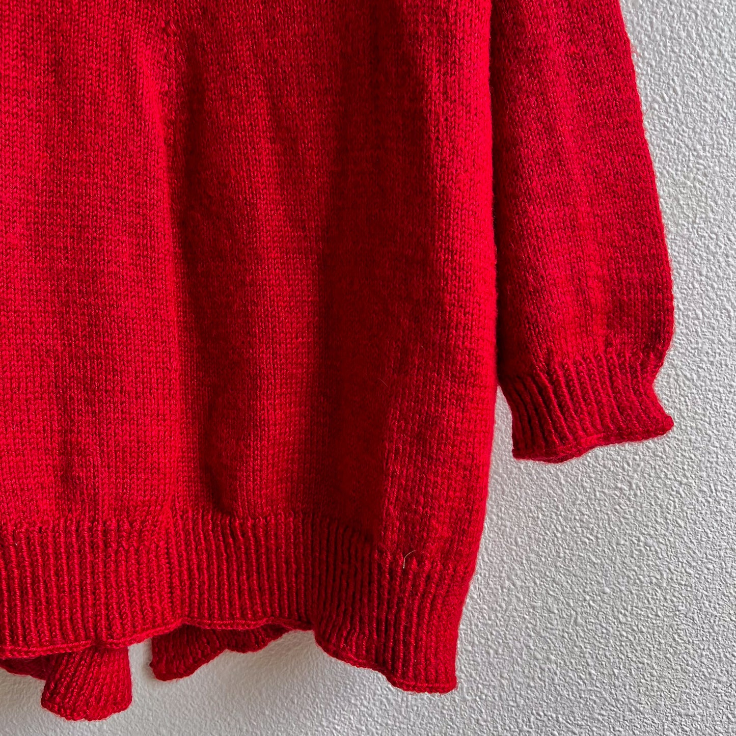 Cozy 1990s Red Cardigan With Rhinestone Buttons (M/L)