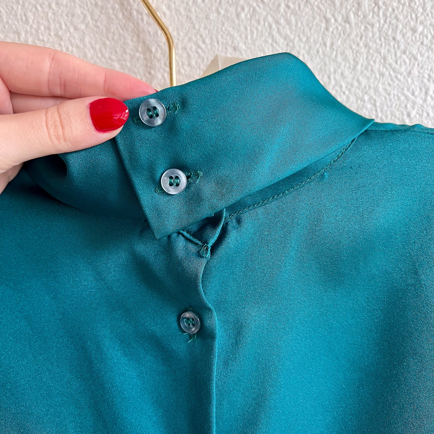 1990s Teal Blouse With Fold-Over Collar (L/XL)