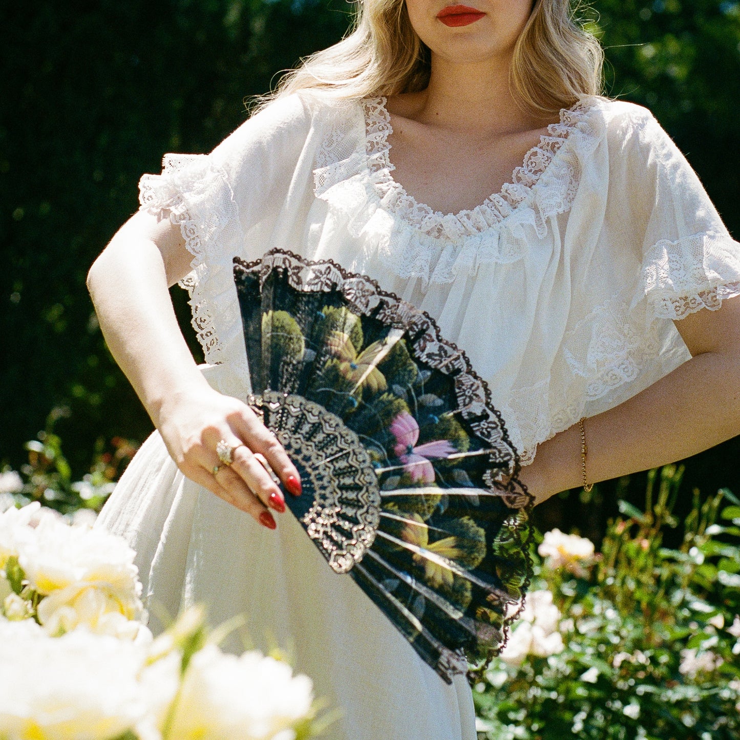 1960s Hand Painted Black Lace Fan