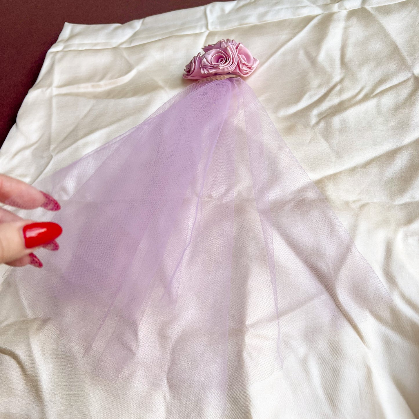 1950s Silk Roses Clip With Tulle Veil