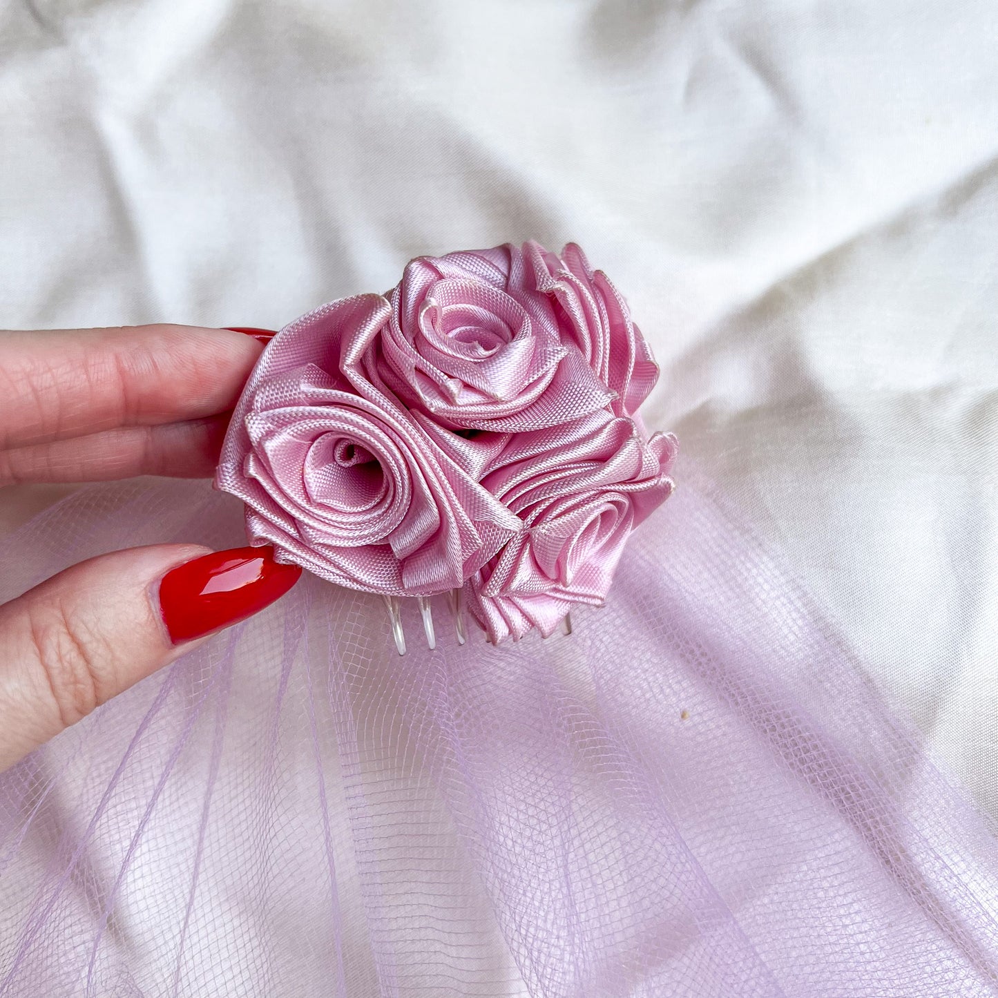 1950s Silk Roses Clip With Tulle Veil