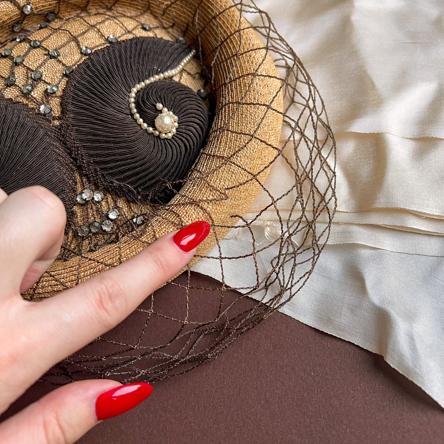 1940s Straw Hat With Rhinestones and Brown Netting
