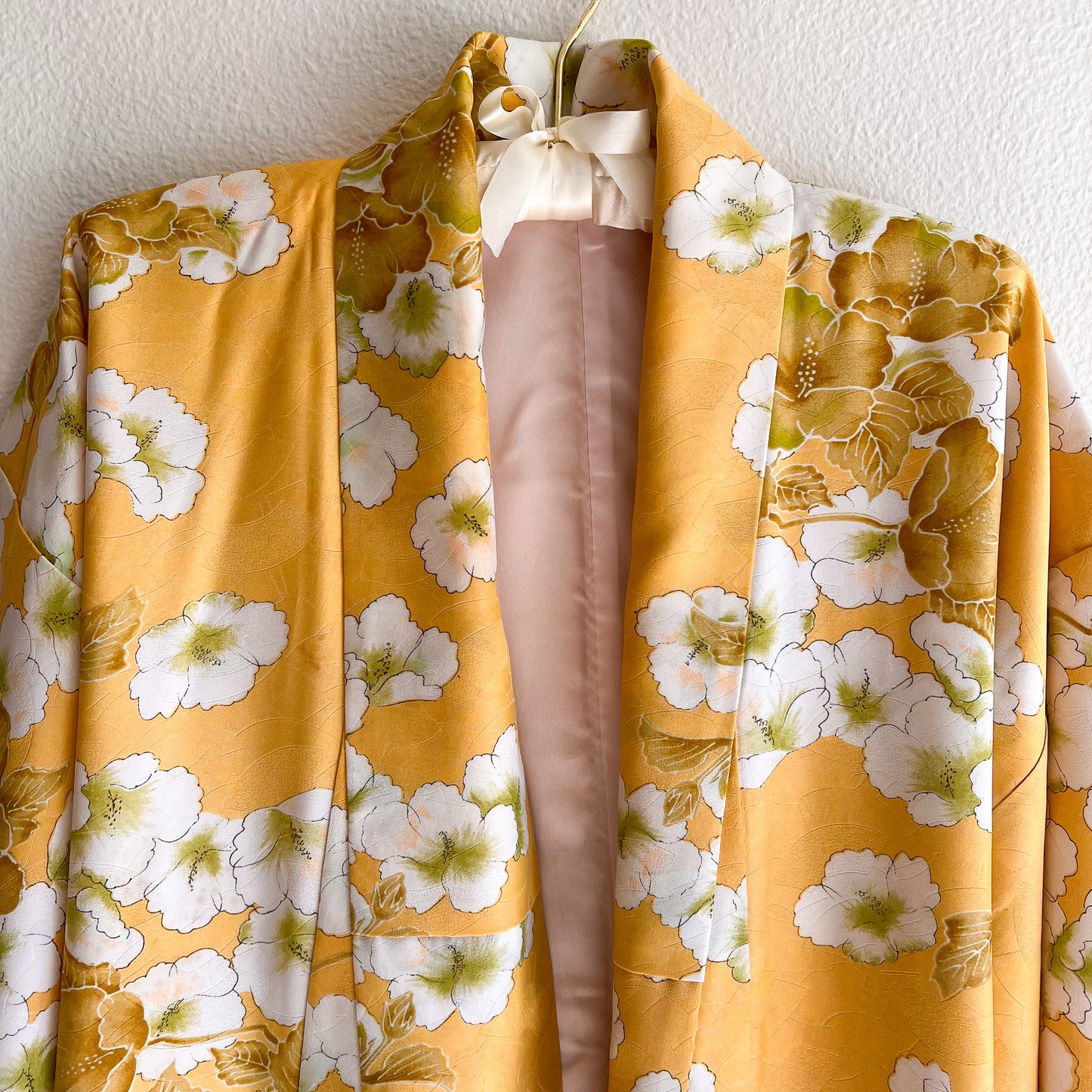 1960s Yellow Silk Kimono With White Dogwood Floral Print (OSFM)