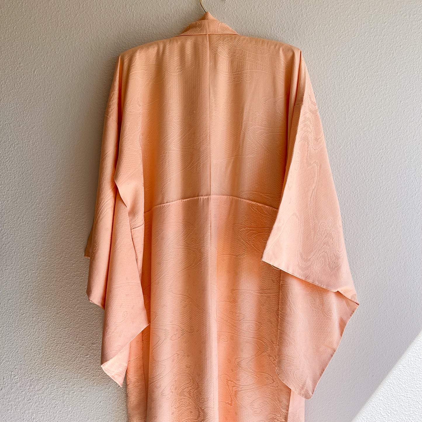 1960s Peachy Keen Silk Jacquard Kimono (OSFM)