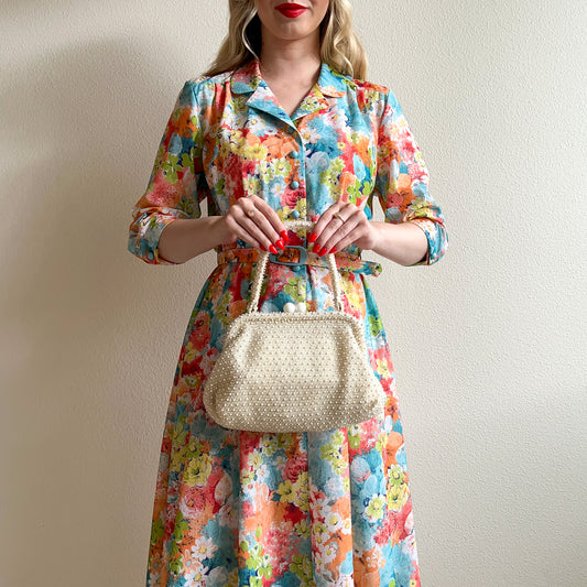 Adorably Retro 1960s White Beaded Handbag