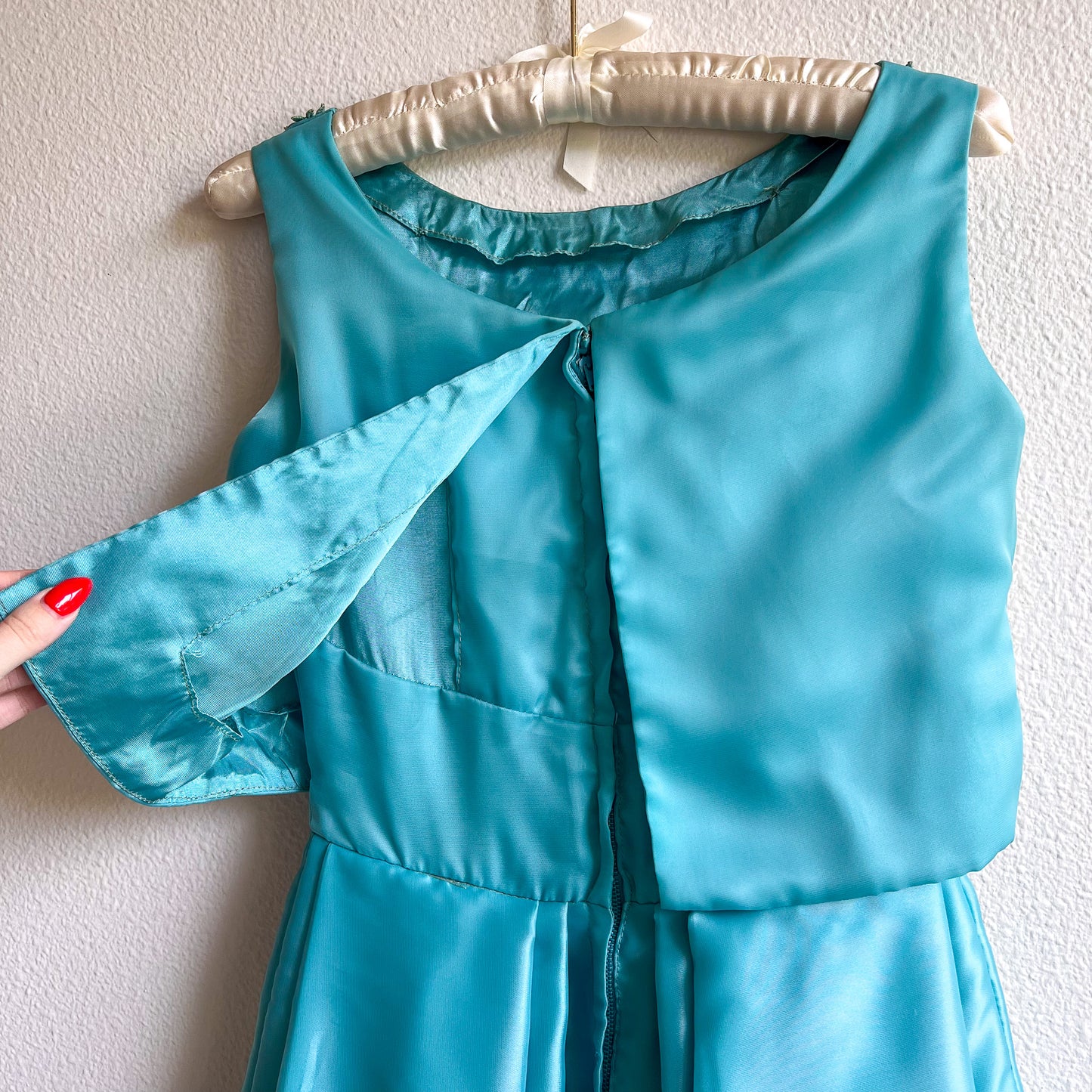 1960s Turquoise Gown With Daisy Appliqué (XS)