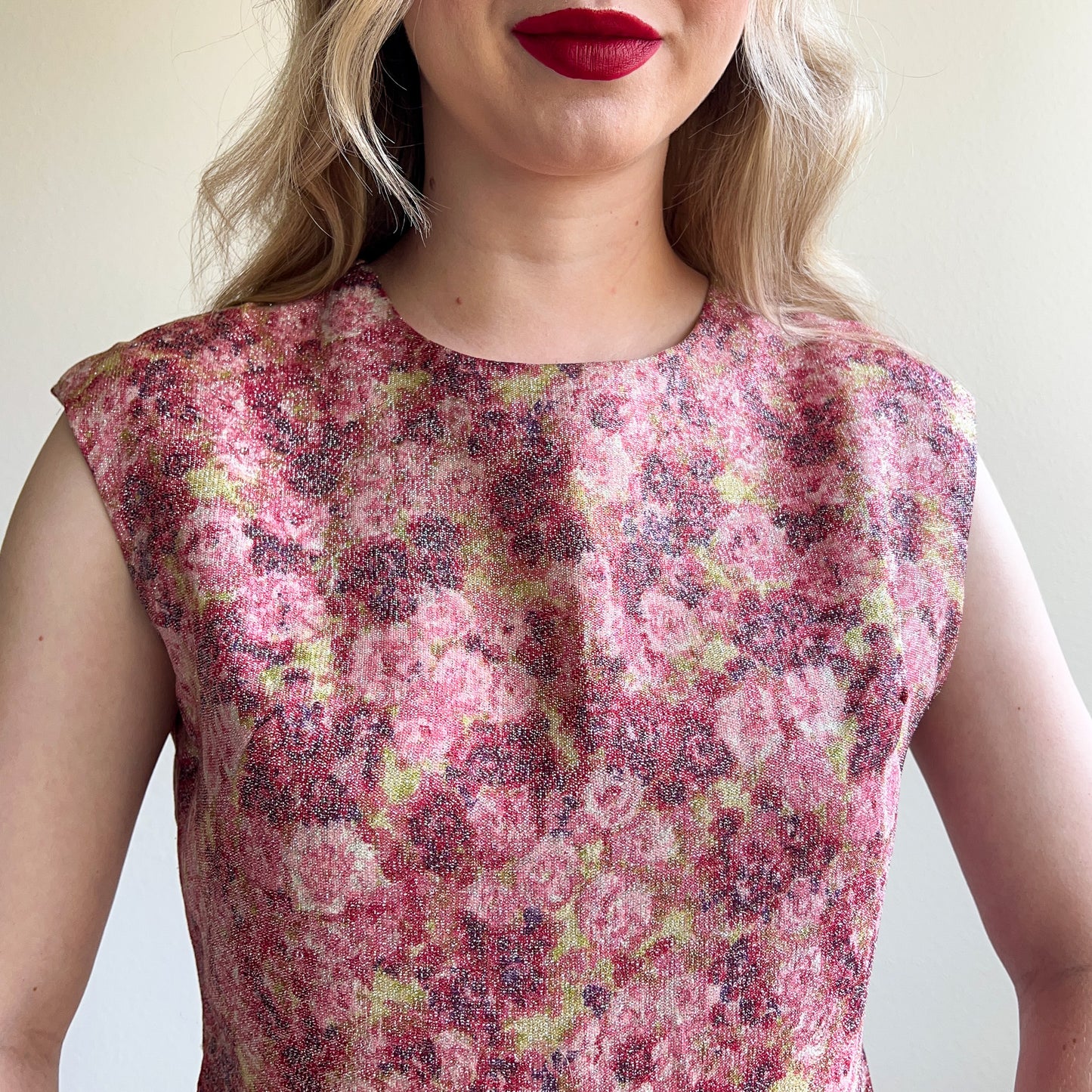 1950s Sparkling Roses Pattern Blouse (S/M)