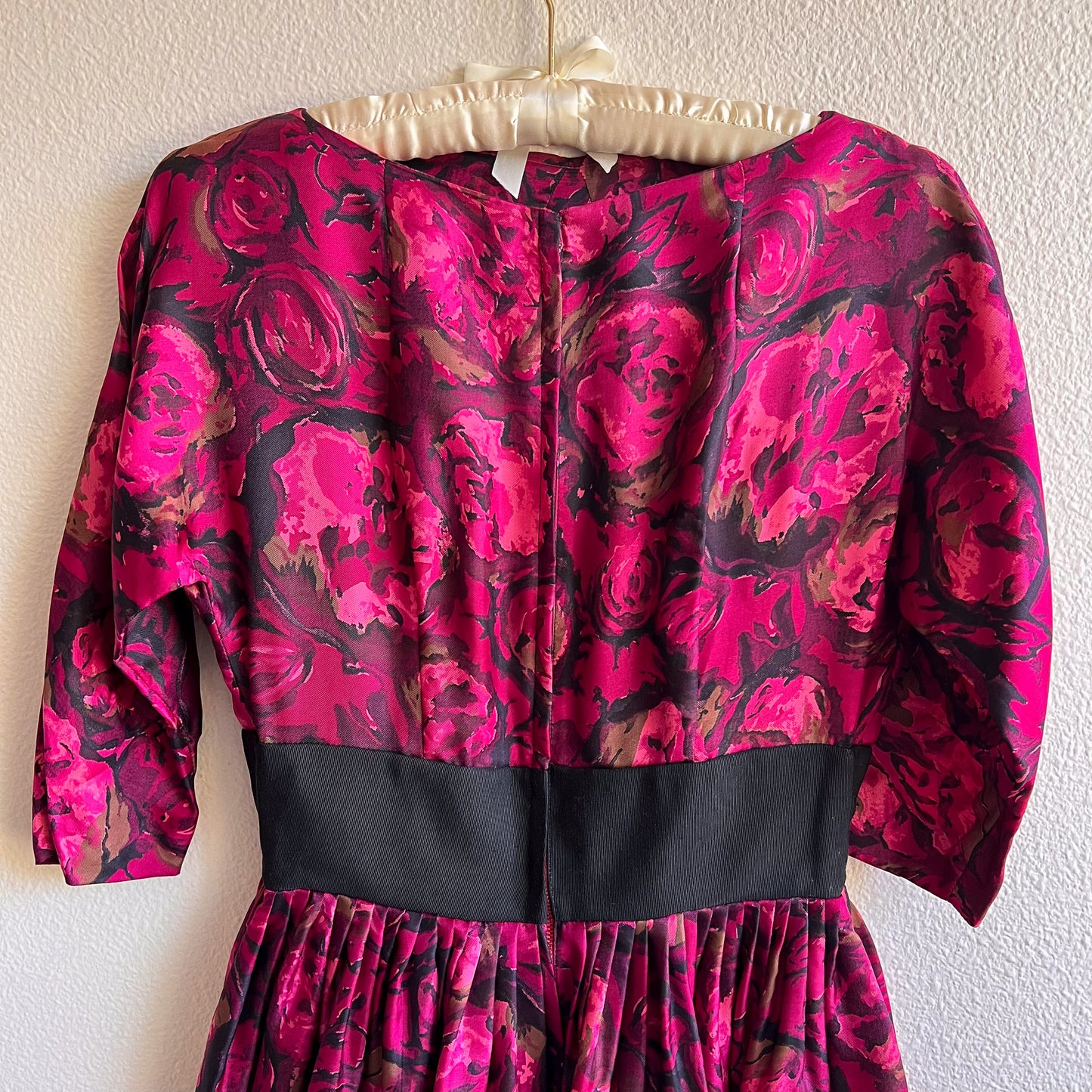 1950s Magenta Roses Silk Party Dress (XS)