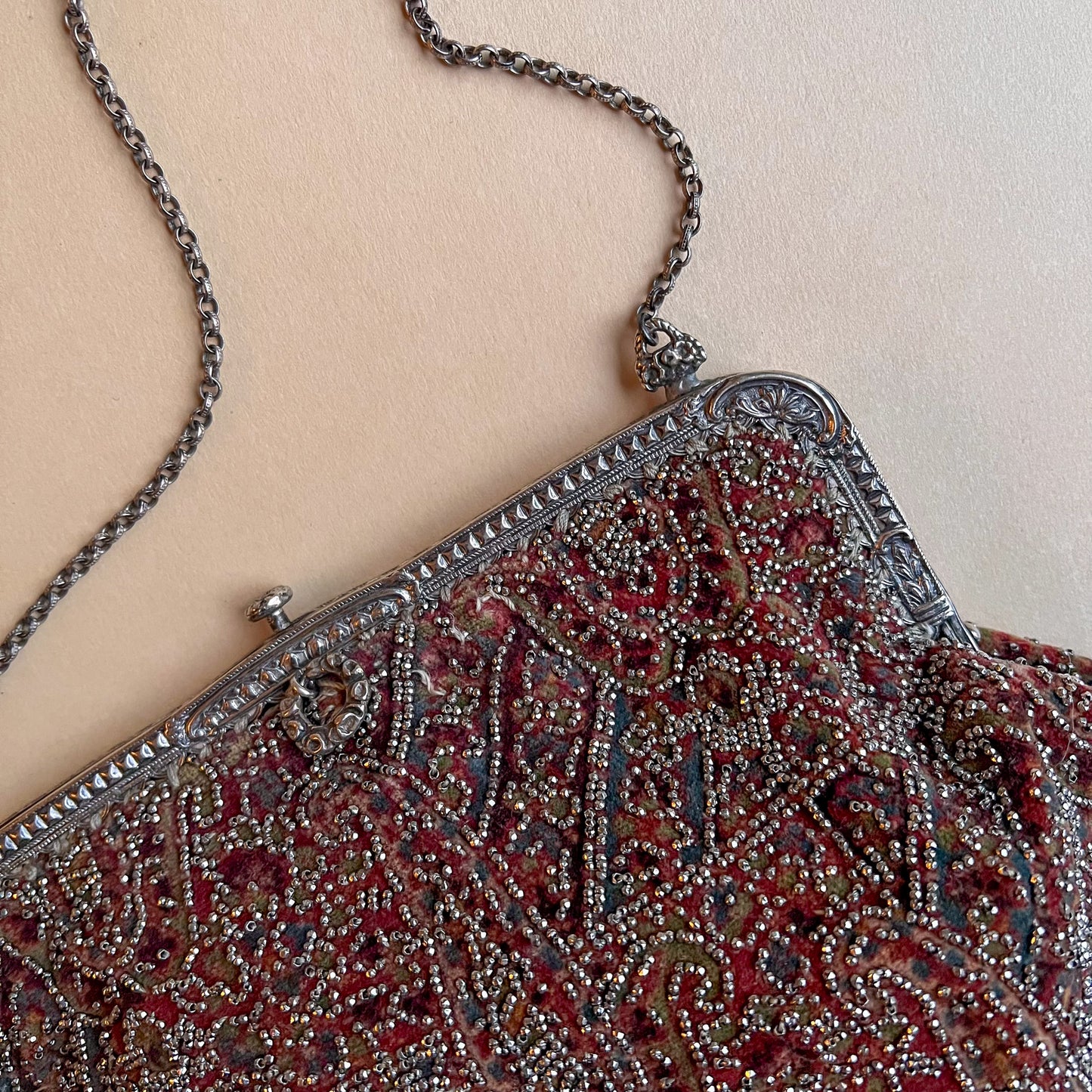 Exquisite 1920s Steel Cut Beaded Velvet Handbag