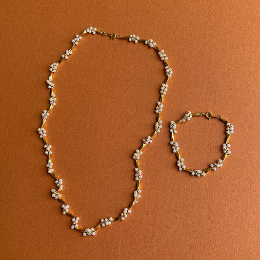 Dainty 1980s Mini Faux Pearls Necklace and Bracelet Set