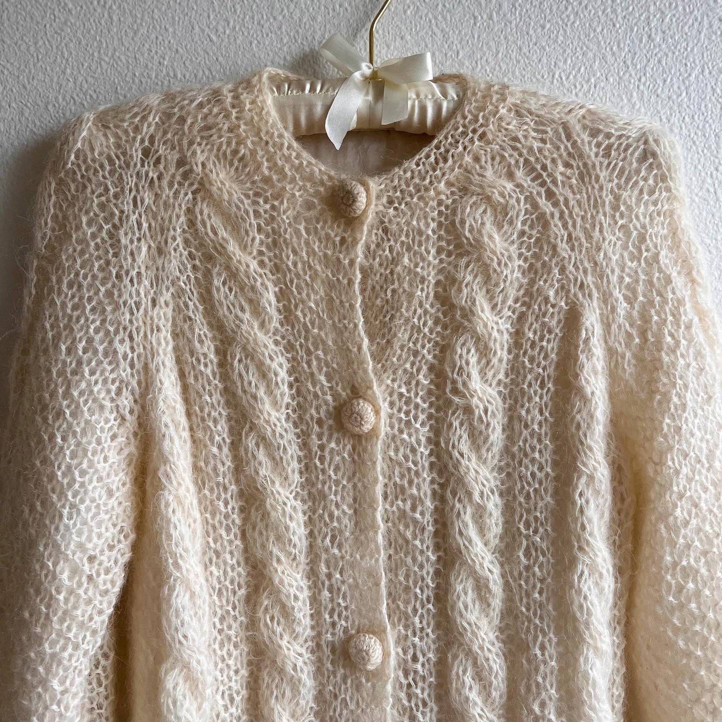 1950s Cream Cable Knit Buttoned Cardigan (S/M)