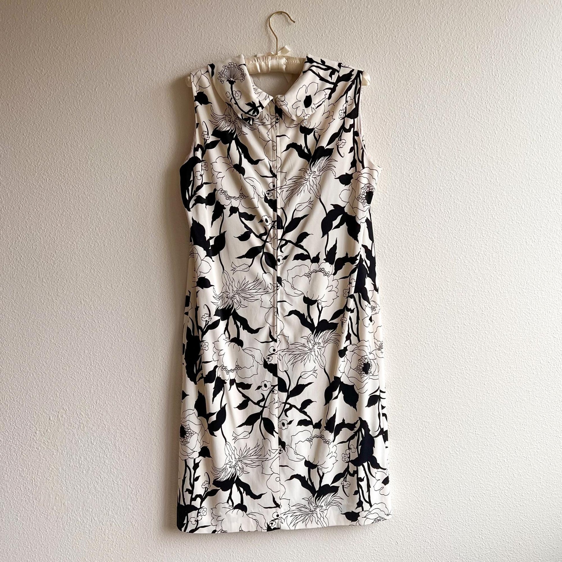 1960s Black and White Floral Print Mod Dress (L/XL) Studio Gloria Vintage 1960s Black and White Floral Print Mod Dress (L/XL) Studio Gloria Vintage