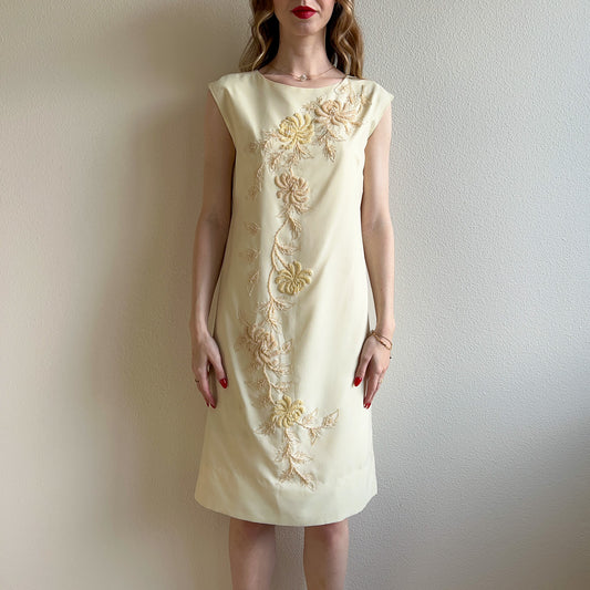 1960s Ivory Shift Dress With Beaded Flowers (S/M)