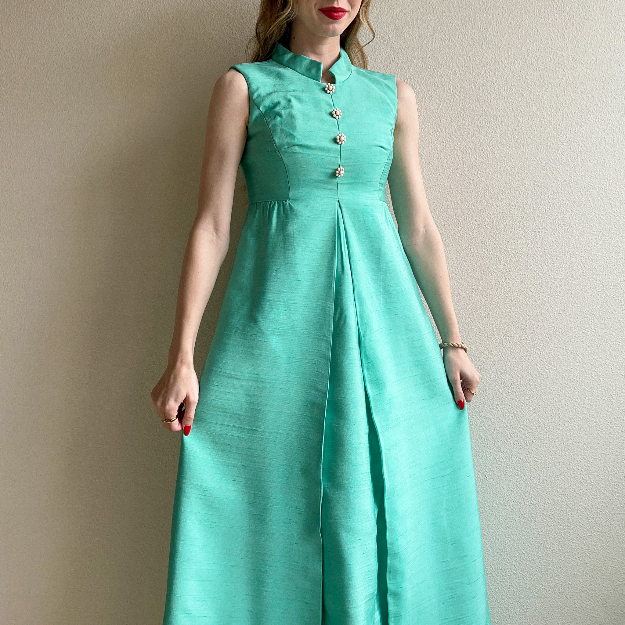 Saks hotsell green dress