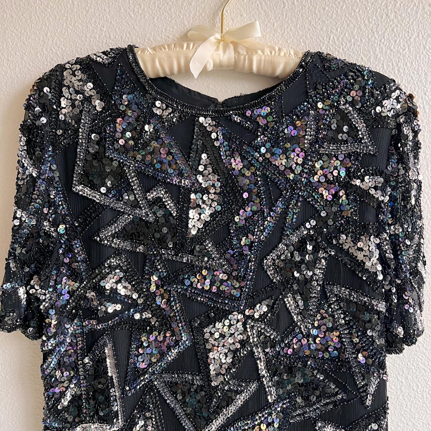 1980s Black Sequined Triangles Blouse (S/M)