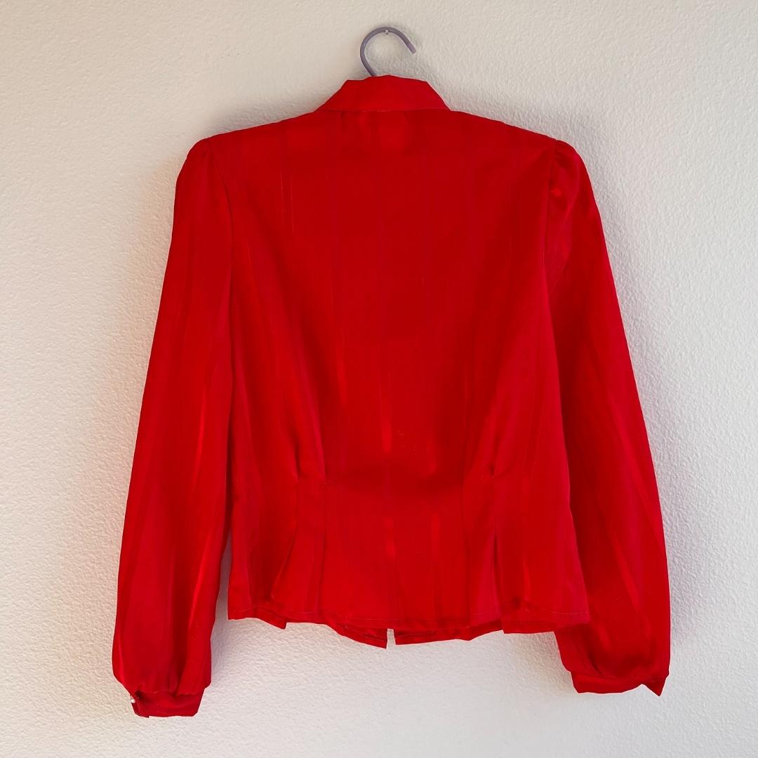 1990s Red Blouse With Pearl Buttons (XS/S)