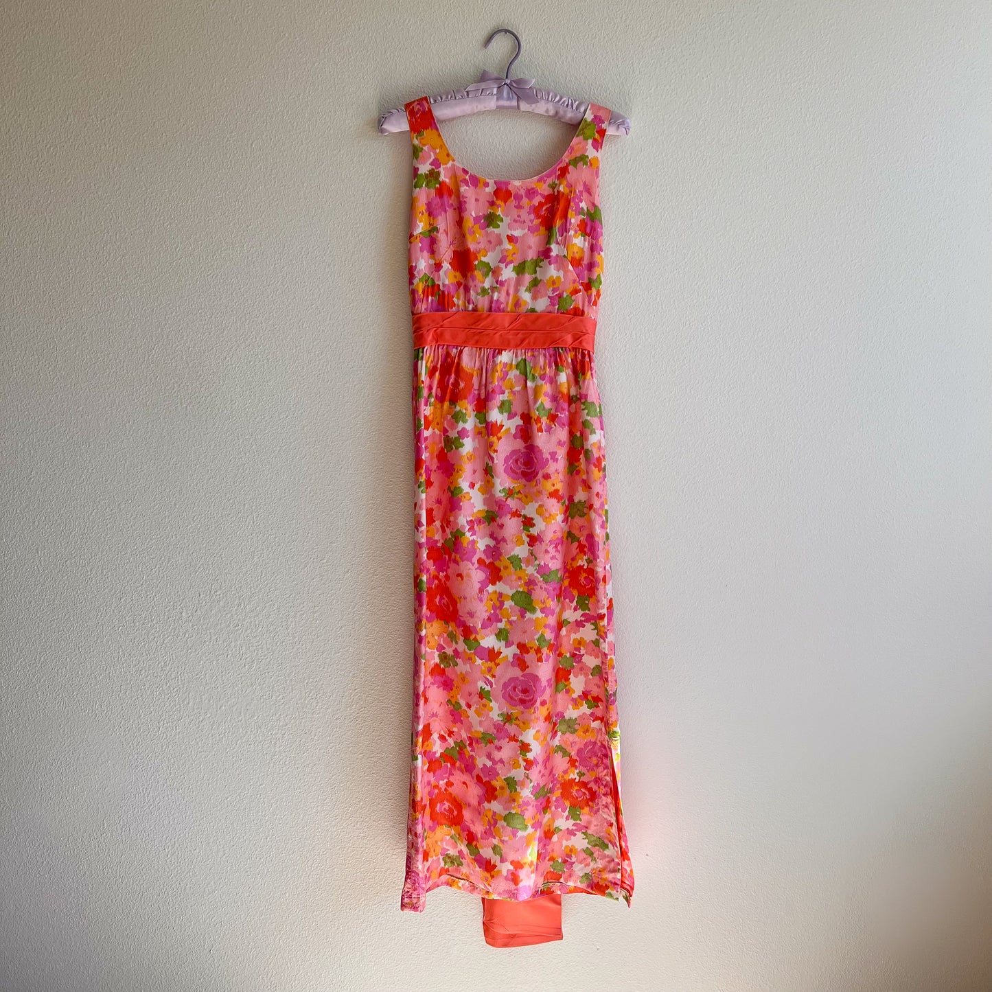 1960s Pink Floral Satin Evening Dress With Bow (XS/S)